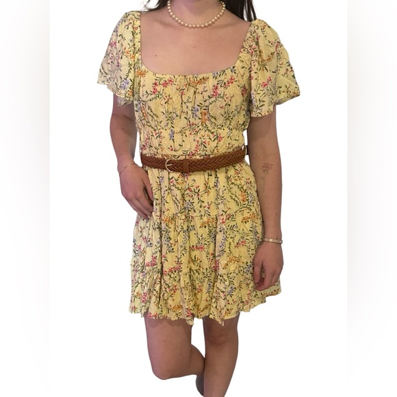 **🌼 NEW 5th & Love Yellow Floral Boho Baby Doll Mini Dress w/ Belt 🌼** - Picture 3 of 11